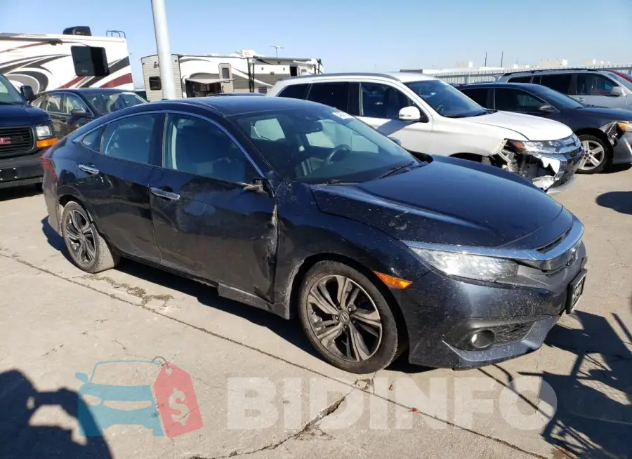 19XFC1F92HE000372 Photo# 4