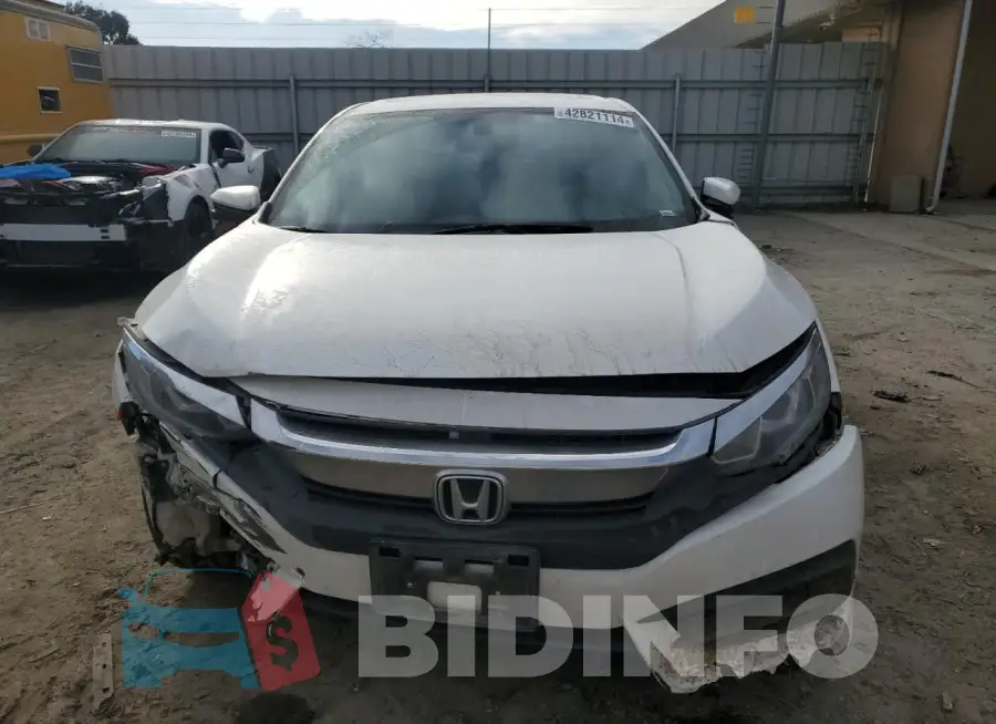 19XFC2F77HE227528 Photo# 5