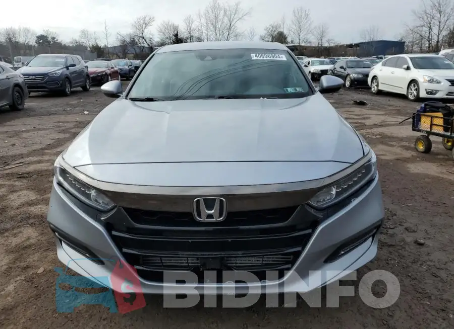 1HGCV1F36KA172246 Photo# 5