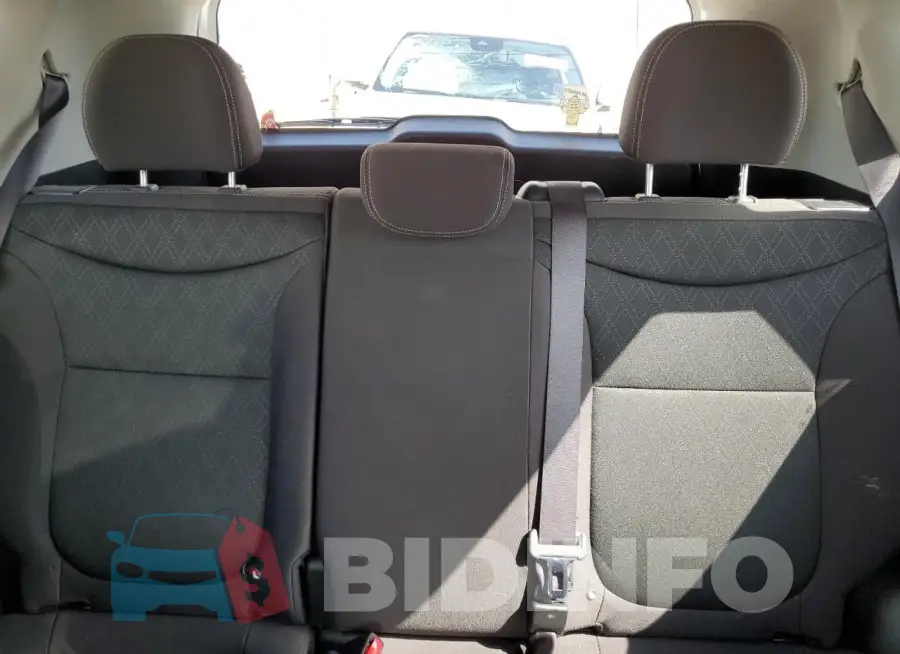 KNDJN2A20G7354815 Photo# 10