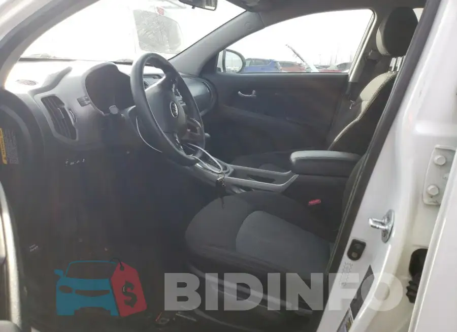 KNDPB3AC9G7872293 Photo# 7