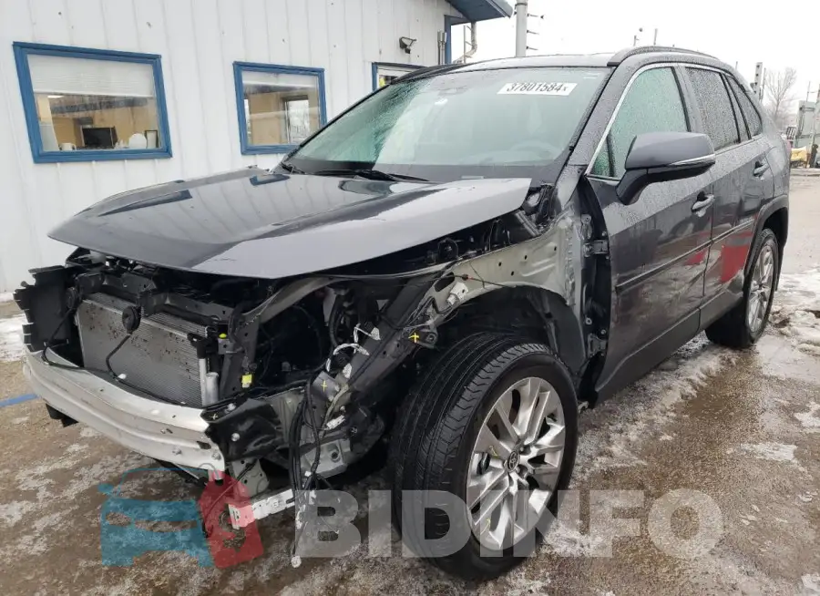 2T3A1RFV4PW359186 Photo# 1