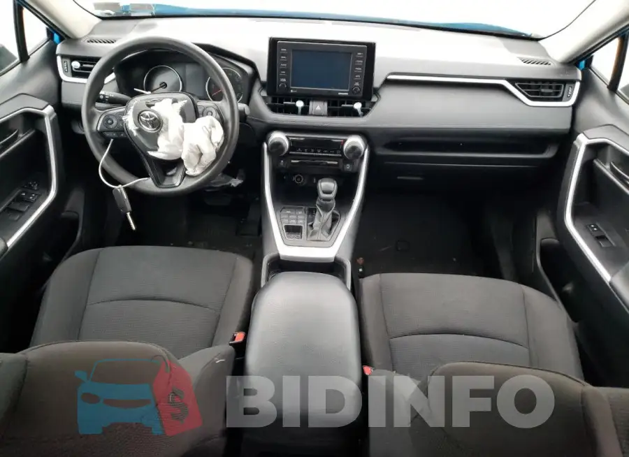 2T3G1RFV6MW180721 Photo# 8