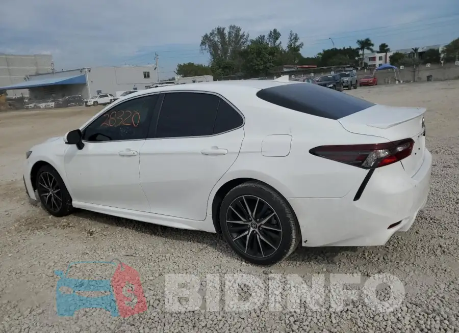 4T1G11AK8NU665564 Photo# 2