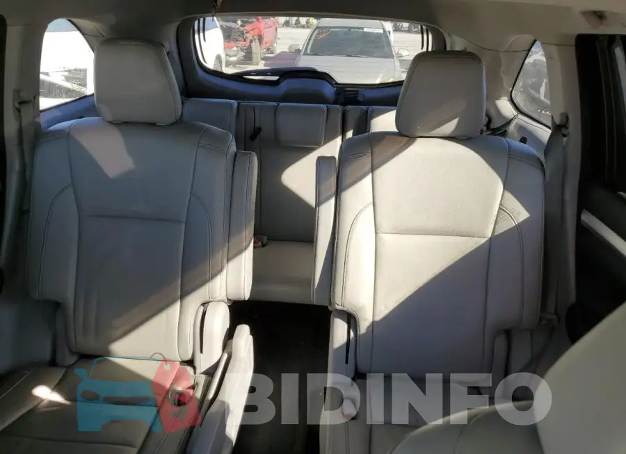 5TDJZRFH9JS822175 Photo# 10