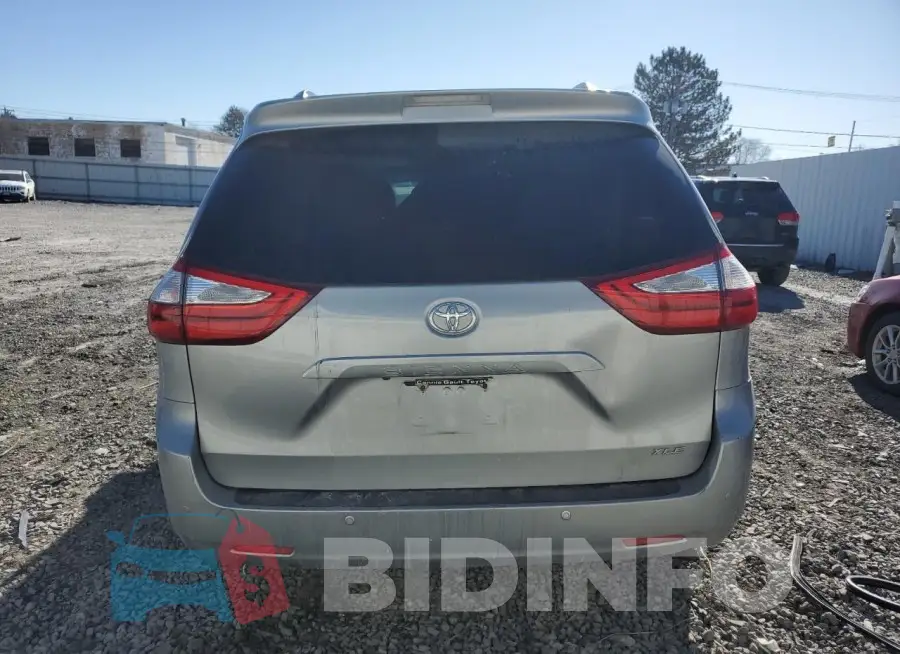5TDYK3DCXFS667697 Photo# 6