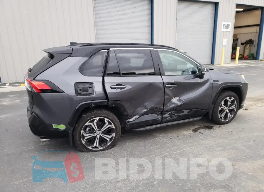JTMFB3FV6PD117478 Photo# 3