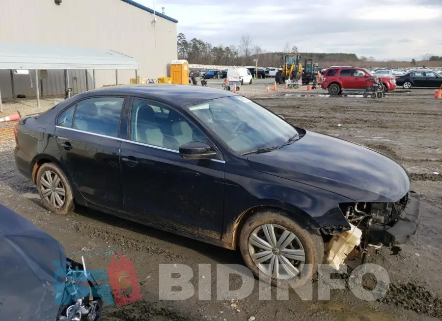 3VW2B7AJ4HM316073 Photo# 4