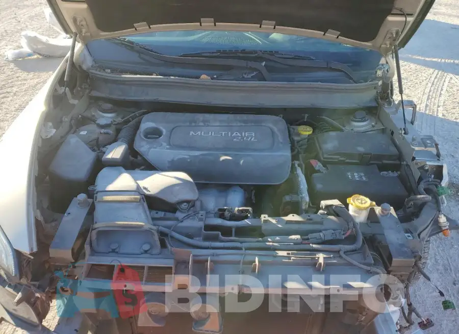 1C4PJLCB6FW620786 Photo# 11
