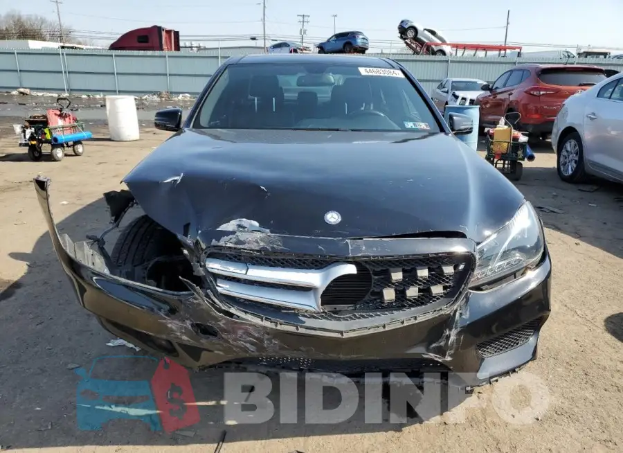WDDHF8JB4FB101285 Photo# 5