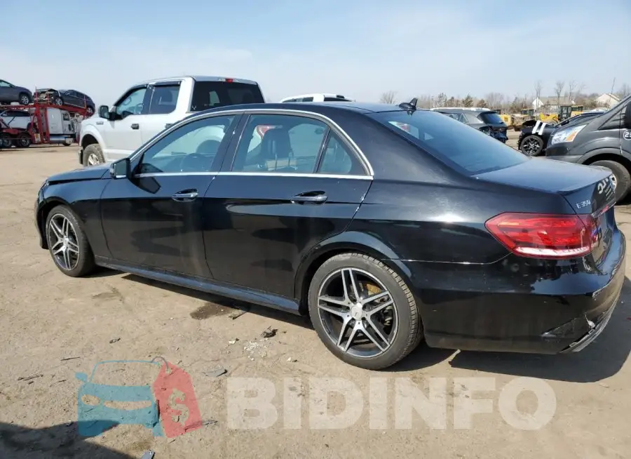WDDHF8JB4FB101285 Photo# 2