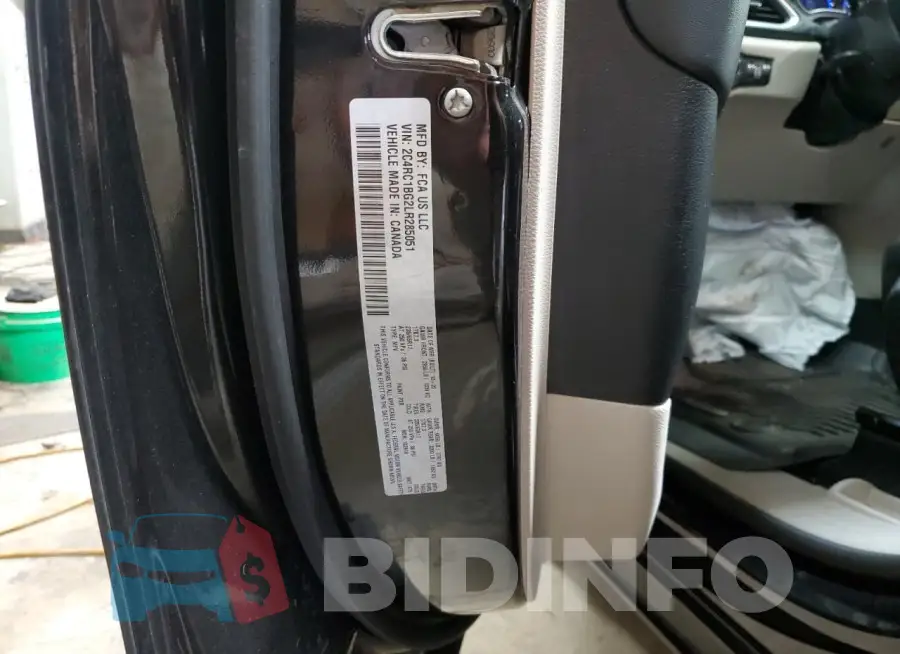 2C4RC1BG2LR285051 Photo# 13