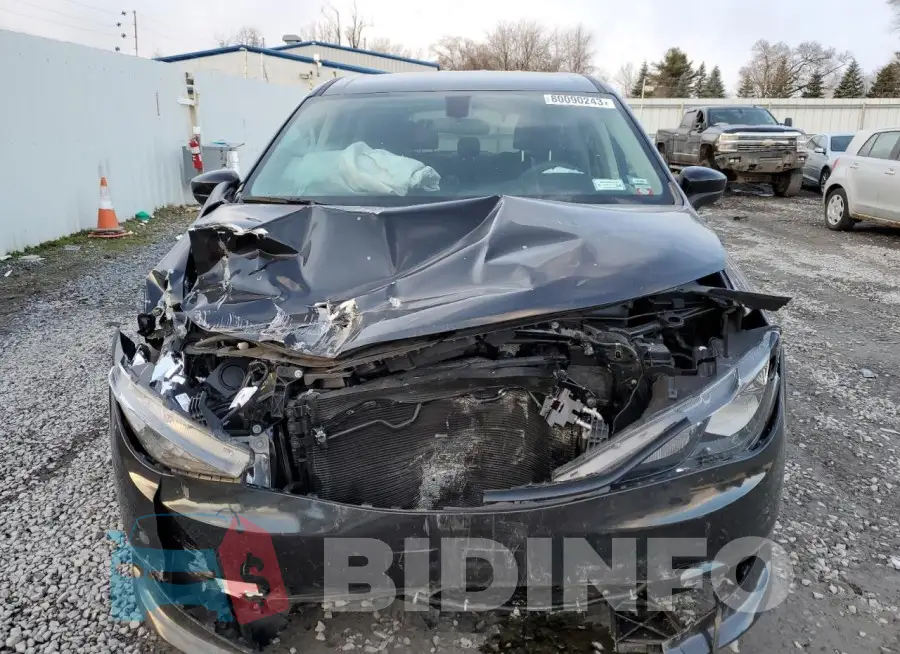 2C4RC1CG1NR159880 Photo# 5