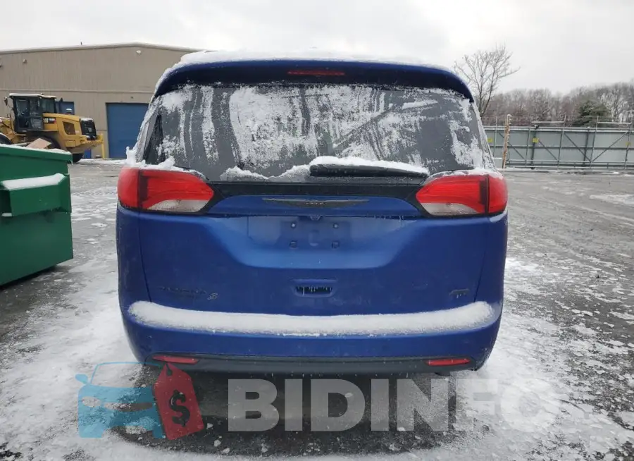 2C4RC3BG3LR268030 Photo# 6