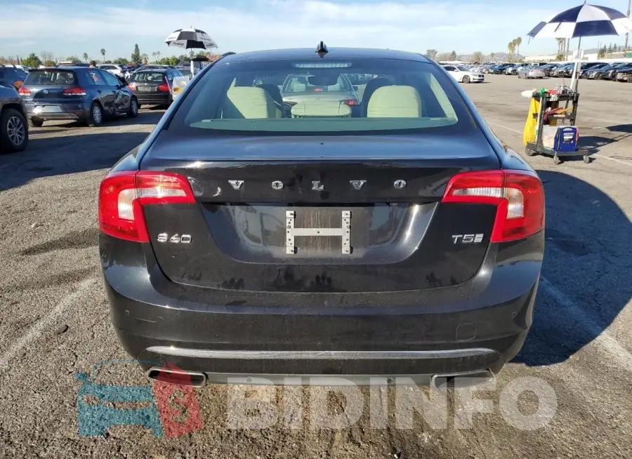 LYV402HK9HB132191 Photo# 6