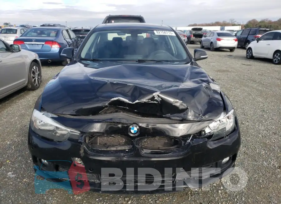 WBA8A3C53GK689472 Photo# 5