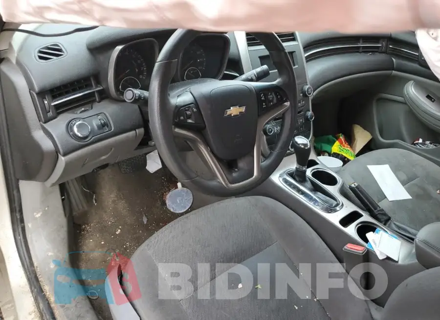 1G11B5SLXFF181237 Photo# 8