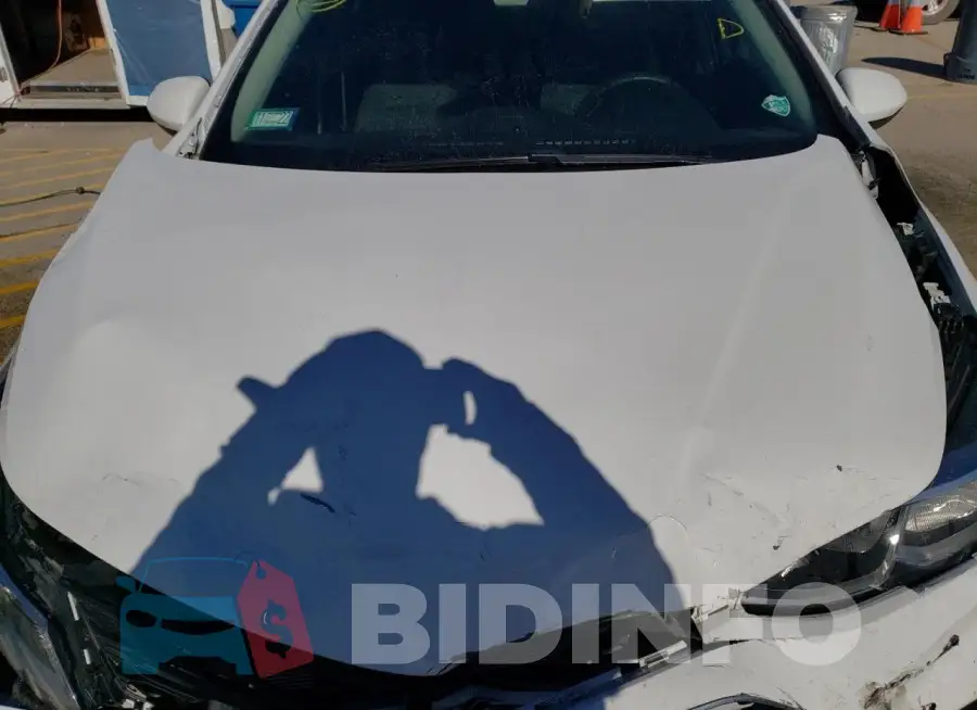 1G1BC5SM4J7128627 Photo# 11