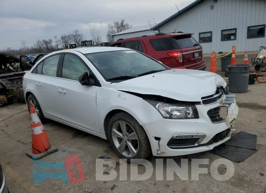 1G1PE5SB3F7231253 Photo# 4