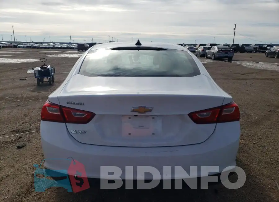 1G1ZB5ST4JF227401 Photo# 6