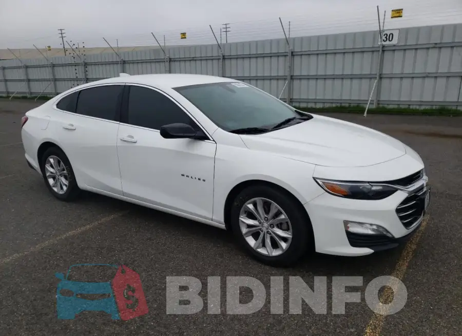 1G1ZD5ST3LF097897 Photo# 4