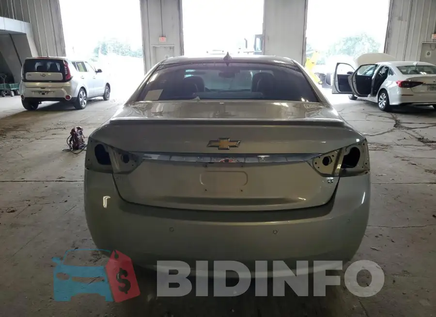 2G1125S37F9117715 Photo# 6