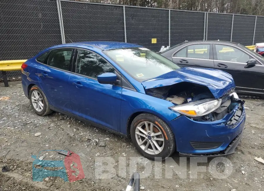 1FADP3F20JL285117 Photo# 4