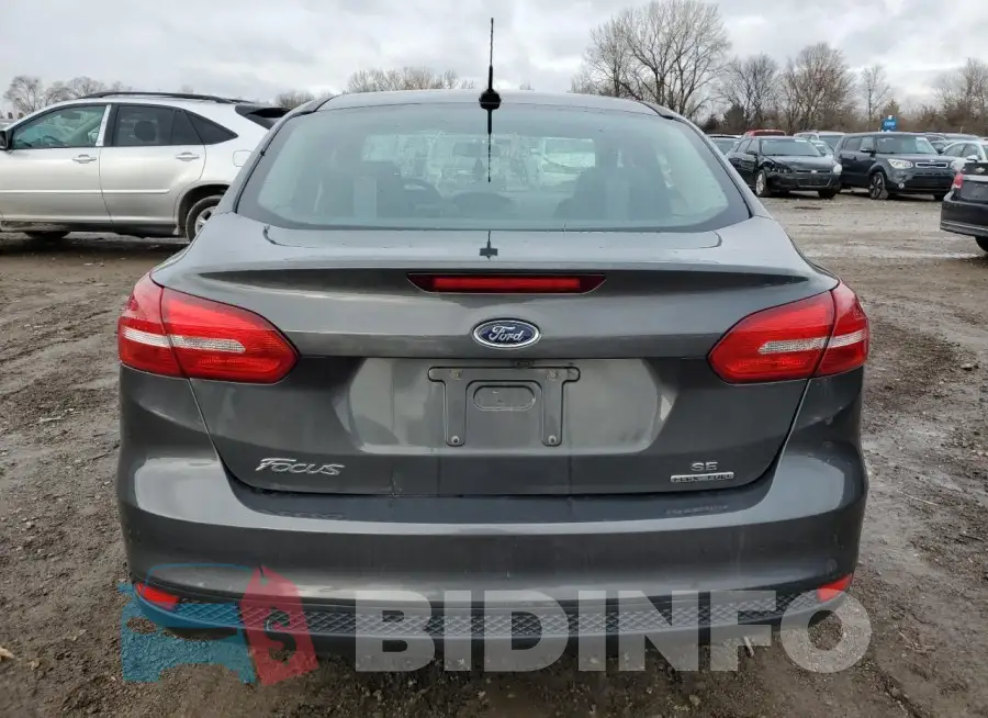1FADP3F24GL382328 Photo# 6