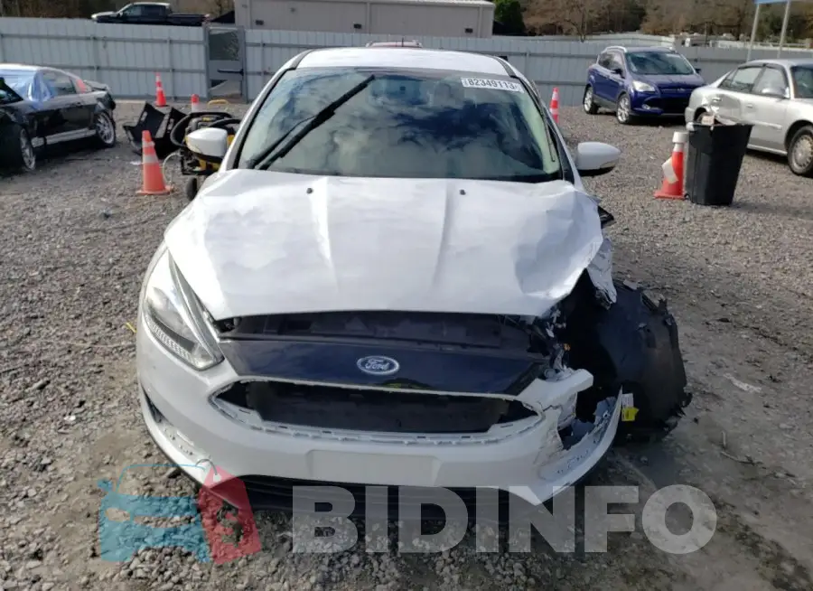 1FADP3K27GL371197 Photo# 5