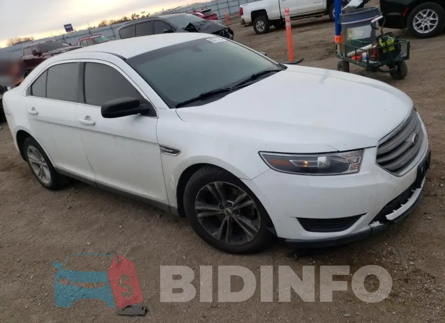 1FAHP2D80FG135513 Photo# 4