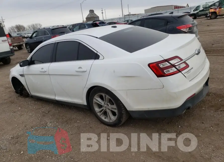 1FAHP2D80FG135513 Photo# 2