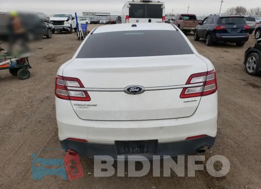 1FAHP2D80FG135513 Photo# 6