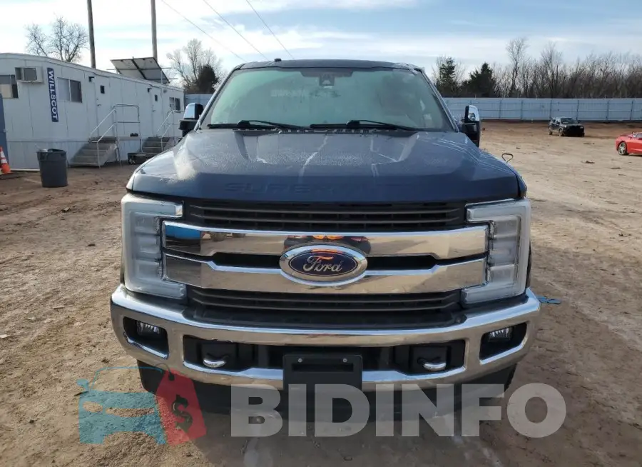 1FT7W2BT2HEC85198 Photo# 5