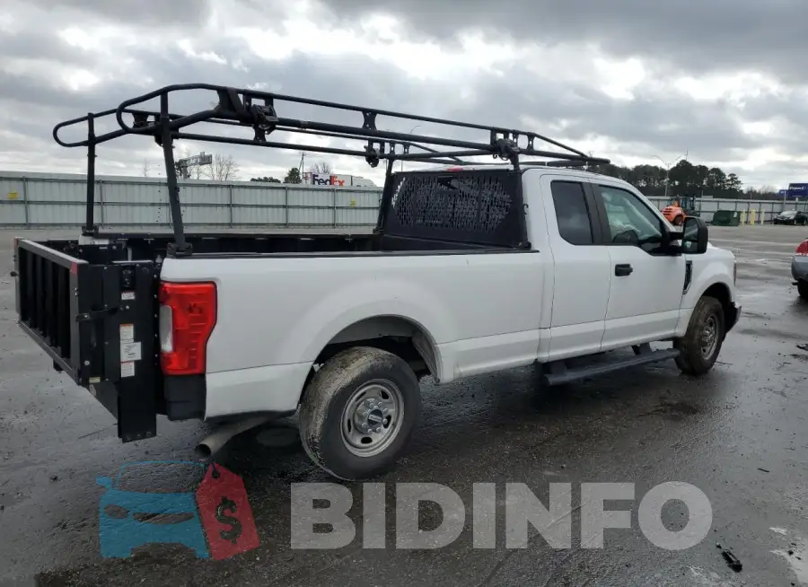 1FT7X2A68HEC28979 Photo# 3