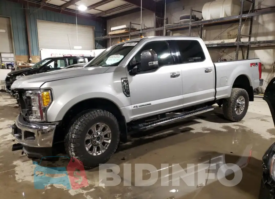 1FT8W3BTXHEF26970 Photo# 1