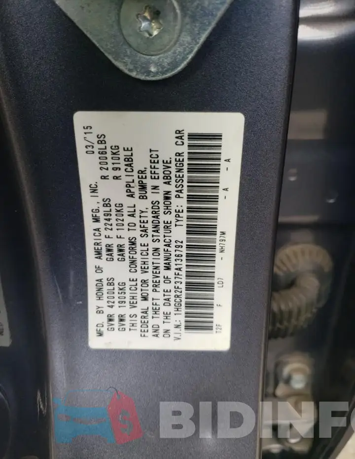 1HGCR2F37FA136792 Photo# 12