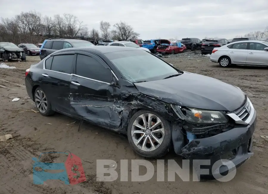 1HGCR2F56FA078319 Photo# 4