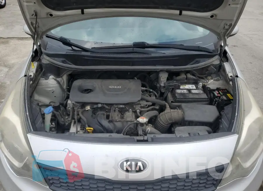 KNADM4A36G6638568 Photo# 11