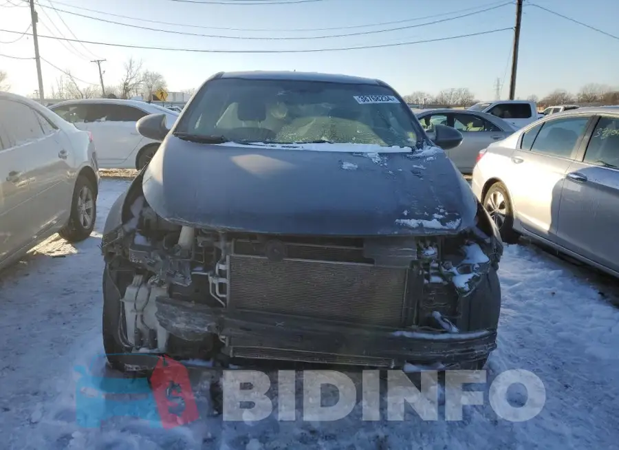 KNDPB3AC5G7796474 Photo# 5