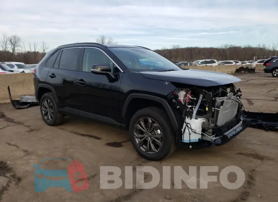 4T3B6RFVXRU144310 Photo# 4