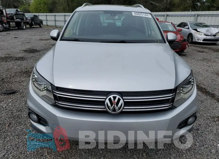 WVGAV7AX1GW504571 Photo# 5