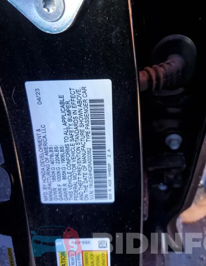 19UDE4H62RA000562 Photo# 12