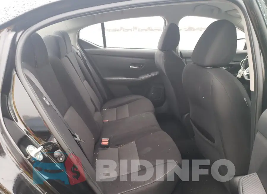3N1AB8CV4NY231763 Photo# 10