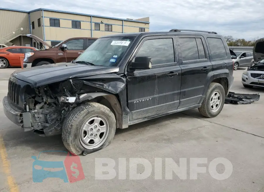 1C4NJPBB2HD121076 Photo# 1