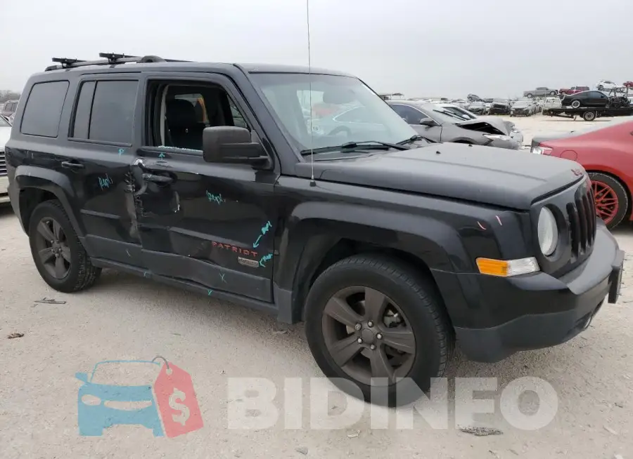 1C4NJPBB9HD185602 Photo# 4
