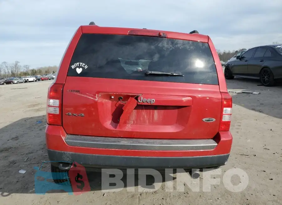 1C4NJRBB9GD672762 Photo# 6