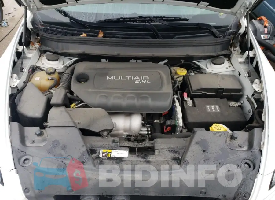 1C4PJLCB7FW791322 Photo# 12