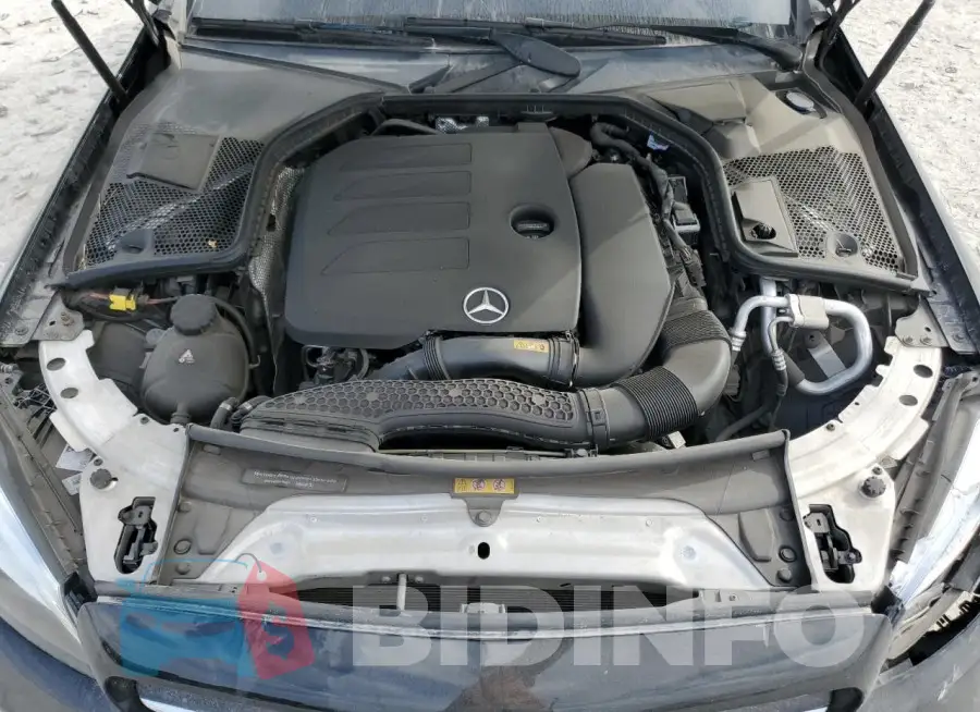 55SWF8DB6KU308683 Photo# 11