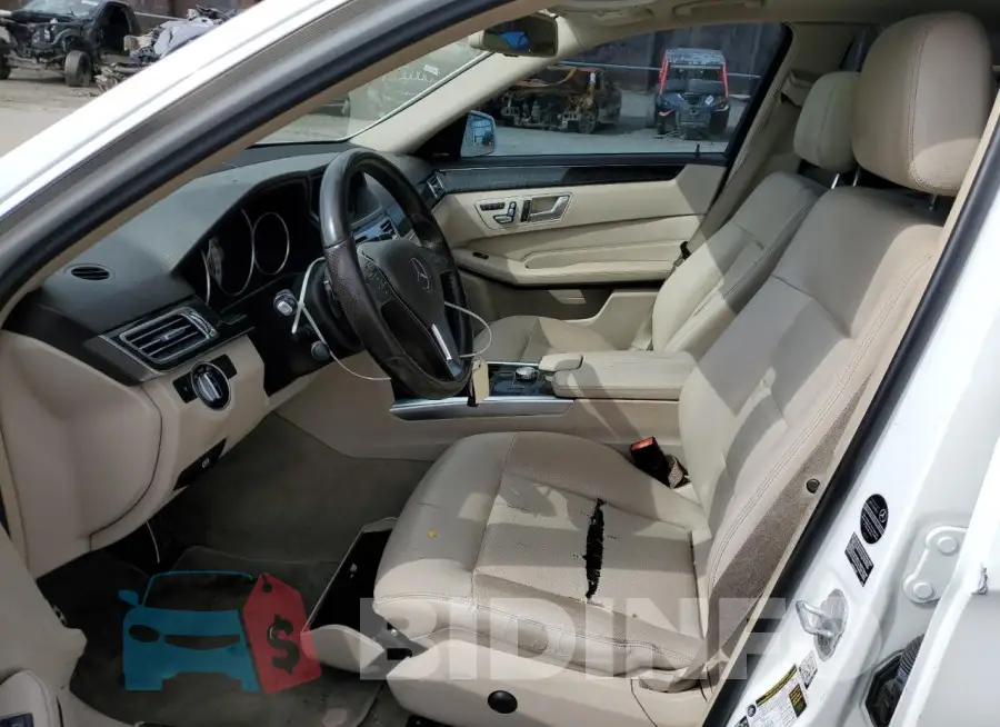 WDDHF5KB3FB135179 Photo# 7