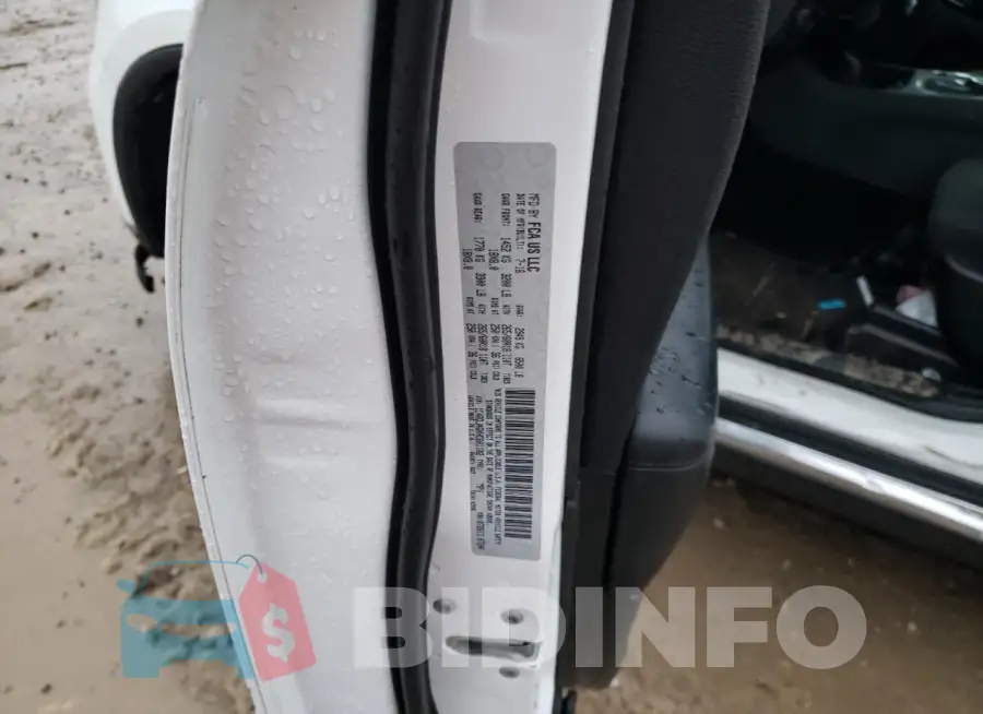 1C4RDJAGXHC601102 Photo# 12